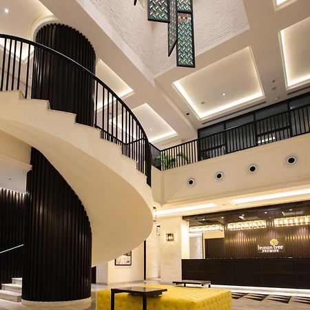 Lemon Tree Premier City Center Pune Exteriör bild